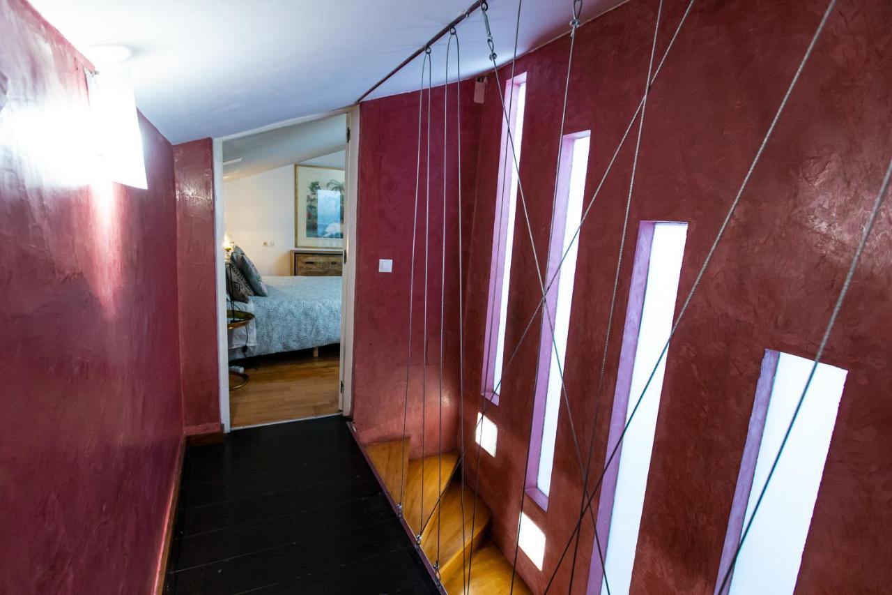 Apartamento 3 Dormitorios En Calle San Vicente. Siviglia Esterno foto